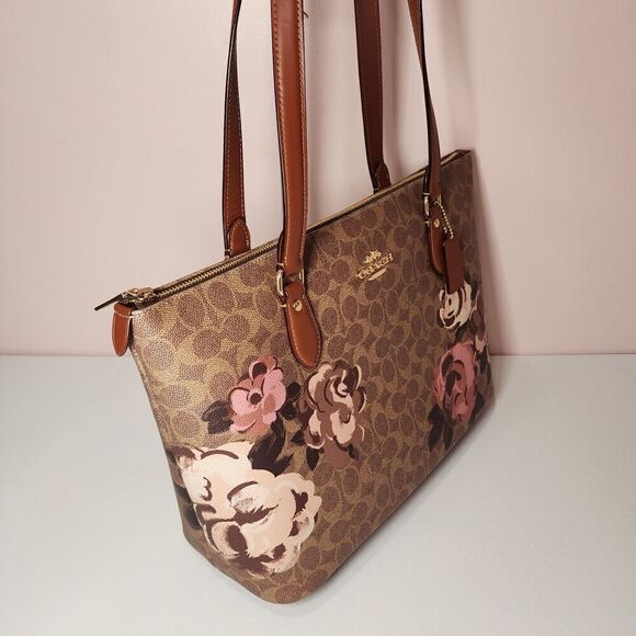 NWT Coach CZ180 Signature Rose Gallery Tote Top Zip Handbag Tan Multi - Picture 3 of 5